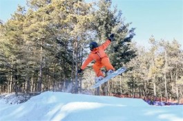 在净月潭过一把滑雪瘾