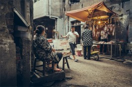 老街的市井韵味